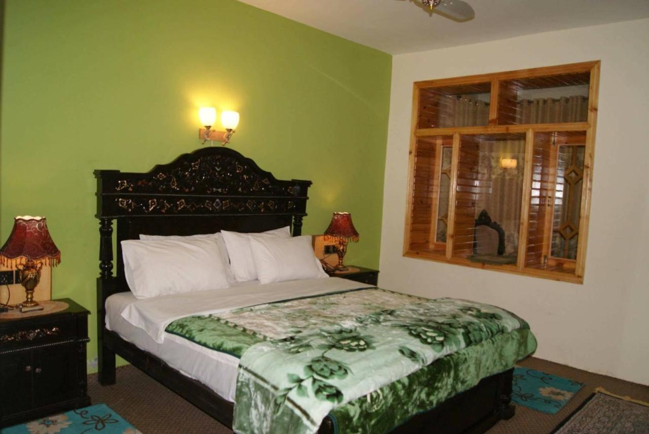 Fairy Land Hotel Karimabad  Exterior photo